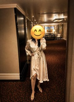 Kanika Kapoor - puta in Mumbai Photo 1 of 1