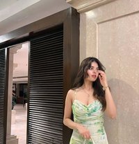 Kanika Kapoor - escort in Sharjah