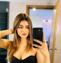 Kanika Sharma - escort in Noida