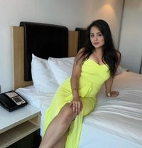 Kanika Sharma - escort in Kochi