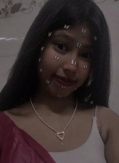 Kanika Singh - escort in Mumbai Photo 1 of 8