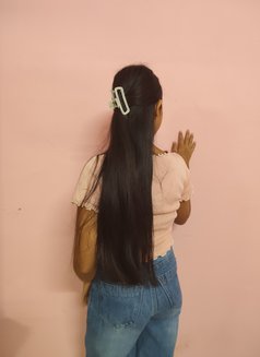 Kanika Singh - escort in Mumbai Photo 4 of 8