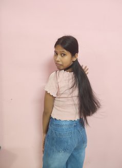Kanika Singh - escort in Mumbai Photo 5 of 8