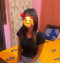 Kanika, Young Independent Delhi Girl - escort in New Delhi