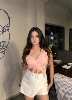 Kanishka Escort - escort in Hyderabad Photo 3 of 3