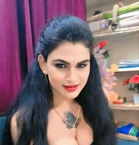 Kanishka Naidus - Transsexual escort in Hyderabad Photo 10 of 11