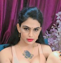 Kanishka Naidus - Acompañantes transexual in Hyderabad Photo 12 of 12
