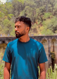 Kanishka Perera - Male escort in Sharjah Photo 1 of 3