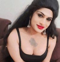 Kanishkanaidu - Transsexual escort in Hyderabad
