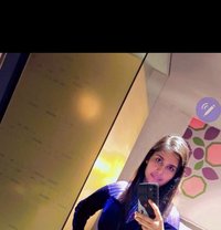 Kanu Genuine Queen Real Meet & Cam Show - puta in Bangalore