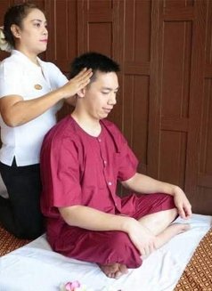 Kanya Massage Therapist - Masajista in Muscat Photo 16 of 18