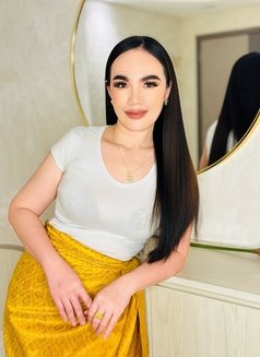 Kanya Vip Sexy Lady From Thailand - puta in Abu Dhabi Photo 11 of 13