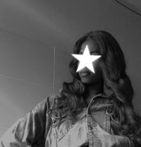 Kanyi - Transsexual escort in Nairobi