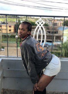 Kanyi - Acompañantes transexual in Nairobi Photo 5 of 5