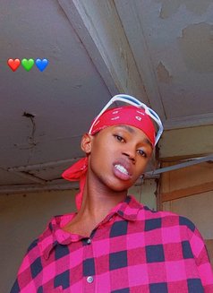 Kanyi - Male escort agency in Nairobi Photo 2 of 8
