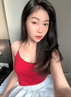 Kanza Miss Deepthroat - puta in Bali Photo 5 of 5