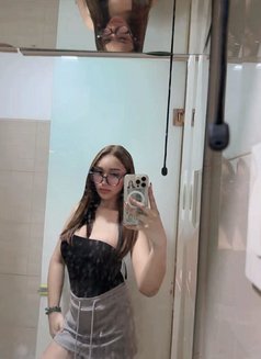 Kaori - escort in Makati City Photo 2 of 4