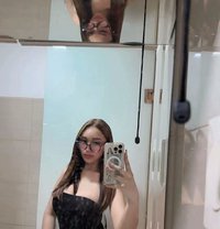 Kaori - puta in Makati City