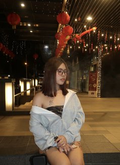 Kaori - escort in Makati City Photo 3 of 7