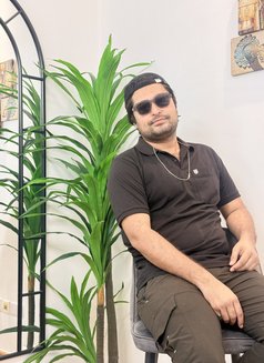 Happie Rao - Male escort in Dubai Photo 4 of 9