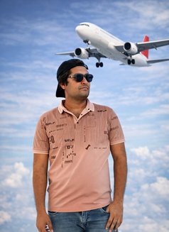 Happie Rao - Male escort in Dubai Photo 5 of 9