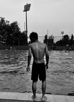 Kaps(INDEPENDENT) - Acompañantes masculino in New Delhi Photo 2 of 2