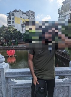 Kar95 - Male escort in Bangalore Photo 4 of 5