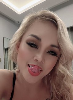 Kara - Acompañantes transexual in Al Ain Photo 11 of 18