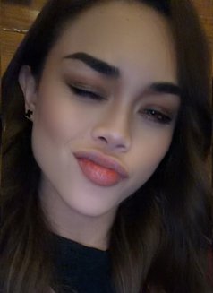 Kara - Acompañantes transexual in Al Ain Photo 4 of 19