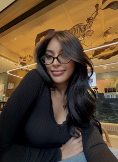 Kara - escort in Hong Kong Photo 10 of 10