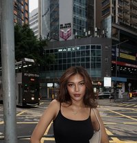 Kara - puta in Hong Kong Photo 4 of 15