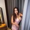 Kara Professional With Massage Table - masseuse in Riyadh
