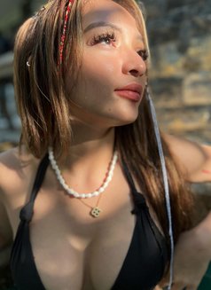 Karaaa - escort in Mumbai Photo 10 of 15