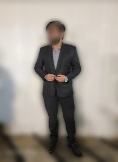 Karachi Boy - Male escort in Karāchi Photo 1 of 1