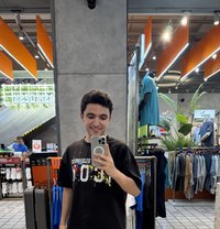 Karam - Male escort in İstanbul
