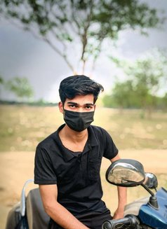 Karan_1 - Male escort in Jaipur Photo 3 of 3