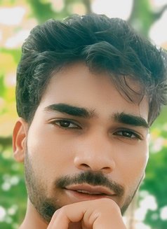 Karan 2 - Acompañantes masculino in Jaipur Photo 7 of 7