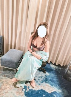 Tanishka - escort in Hyderabad Photo 4 of 10