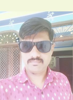 Karan - Male escort in Udaipur Photo 3 of 3