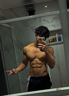 Karan - Male escort in Ahmedabad Photo 2 of 2