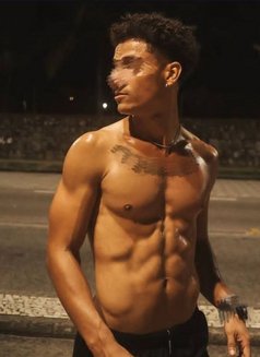 Karan - Male escort in Kolkata Photo 2 of 2