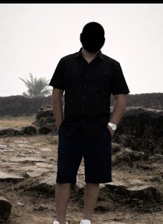 Karan - Acompañantes masculino in Mumbai Photo 2 of 2