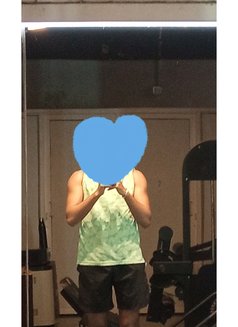 Karan - Male escort in Mumbai Photo 1 of 4