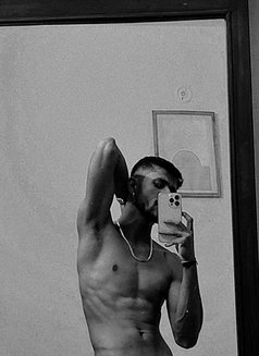 Karan - Male escort in New Delhi Photo 25 of 25