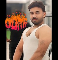 Karan - Male escort in New Delhi