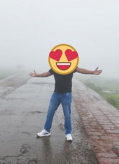 Karan || Just What Doctor Ordered - Male escort in Mumbai Photo 4 of 5