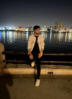 Karan Khatwani - Male escort in Jaipur Photo 6 of 8