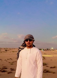 Karan Khatwani - Male escort in Jaipur Photo 7 of 8