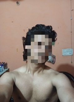 Karan Massage Therapist - Male adult performer in New Delhi Photo 3 of 3