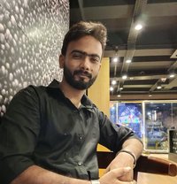 Karan Roy - Male escort in Mumbai